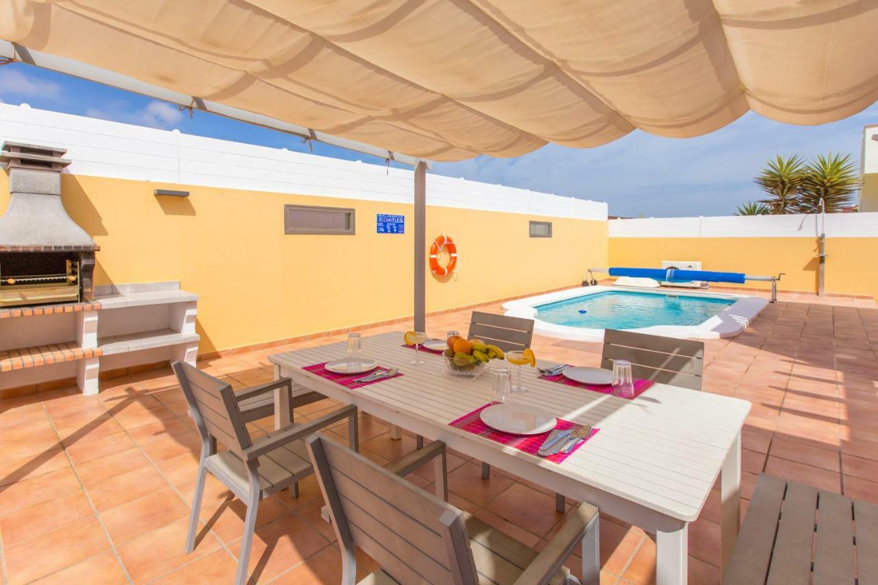 Villa Bella Lucia 3. Piscina Climatizada, Wifi, Bbq. Corralejo Kültér fotó