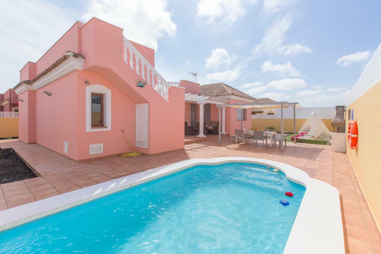 Villa Bella Lucia 3. Piscina Climatizada, Wifi, Bbq. Corralejo Kültér fotó