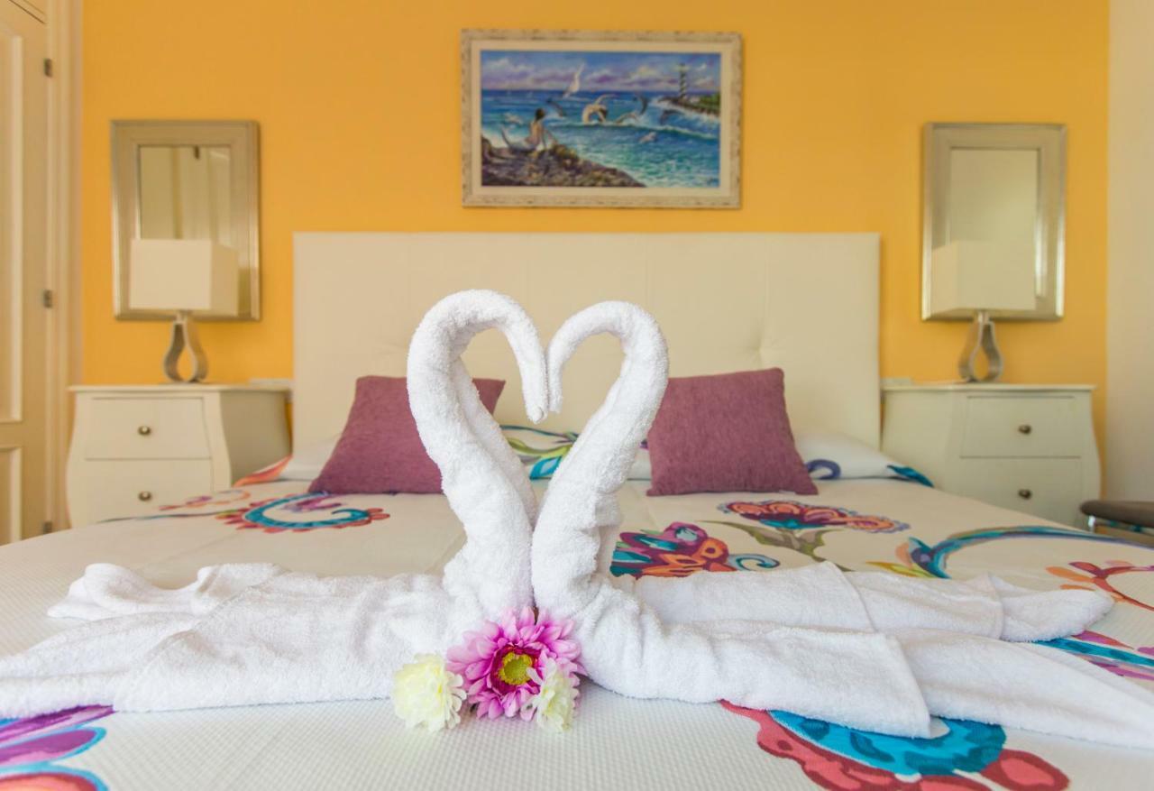 Villa Bella Lucia 3. Piscina Climatizada, Wifi, Bbq. Corralejo Kültér fotó